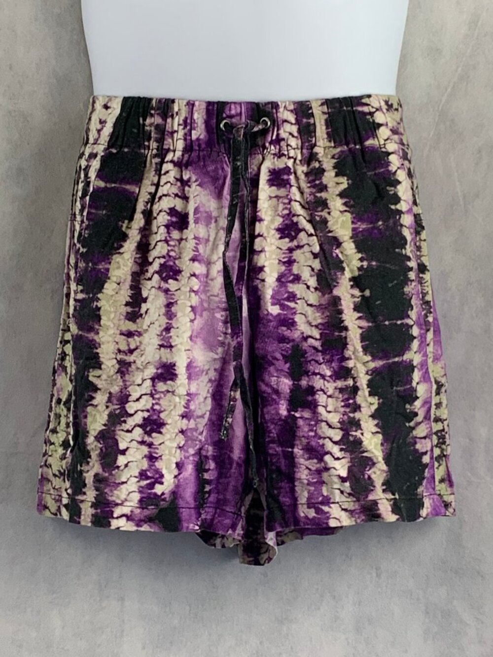 INC International Concepts Women's Plus Size Tie-Dyed Shorts, Purple Multi, 0X